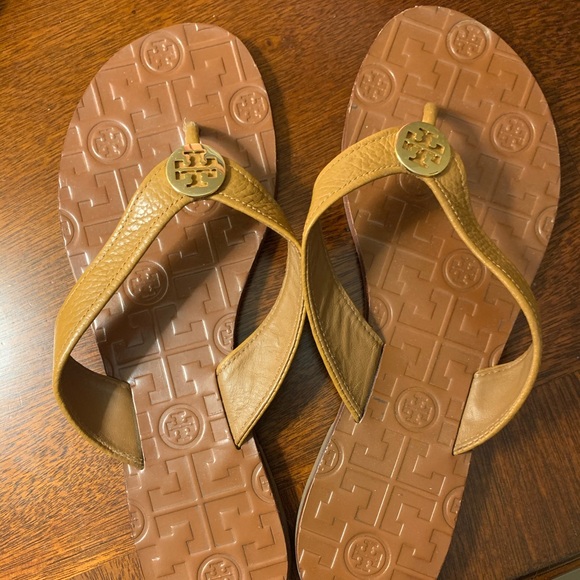 brown tory burch flip flops